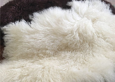 중국 침대 던짐을 위한 긴 머리 자연적인 꼬부라진 양 모직 몽골 백색 모피 Materiral 협력 업체
