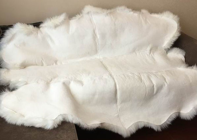 소파 시트카바를 위해 안락한 온난한 상아 4 x 6 쿼드 양가죽 양탄자 140 *180cm