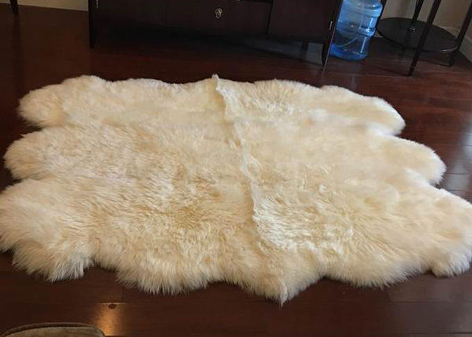 상아빛 백색 모피 거실 양탄자 6 모피, 5.5 x 6개 Ft 침실 양가죽 양탄자 